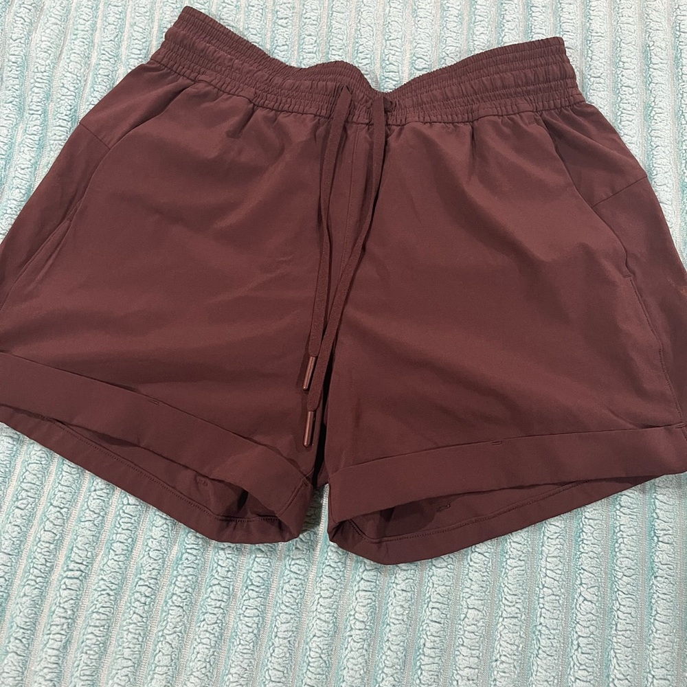 Lululemon Athletica Black Athletic Shorts Lightweight Elastic Waist